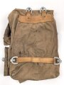 Pionier Rucksack Wehrmacht . Größe und Form in etwa korrekt, unrichtige Materialien. neuzeitliche Sammleranfertigung, Einzelstück aus Sammlungsauflösung.