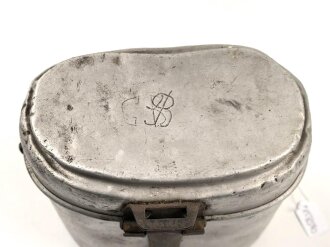 Kochgeschirr Wehrmacht, stark gebrauchtes Stück, der Deckel gestempelt H.W.43