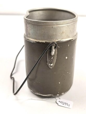 Unterteil eines Kochgeschirr Wehrmacht, Originallack, Hersteller verschlagen "42" ?