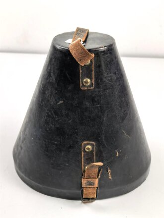 Kaiserreich und 1. Weltkrieg, Deckel für einen Koffer für eine Pickelhaube, 22 x 27,5cm