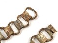 Tragekette für einen Ringkragen aus der Zeit des 2. Weltkrieg. Eisen, ungereinigt. Passend für zum Beispiel Feldgendarmerie, Bahnhofswache usw. Gesamtlänge 59cm