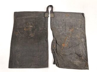 Wehrmacht, Beutel für Gewehrgranaten . Dunkelblaues, ungebrauchtes Stück mit  Lagerspuren, ungereinigt