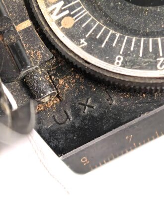 Marschkompass Wehrmacht, Hersteller fxn, ungereinigtes Stück