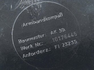 Luftwaffe, Armbandkompass Baumuster AK39, Fl 23235. Kleine Blase, originales Armband,