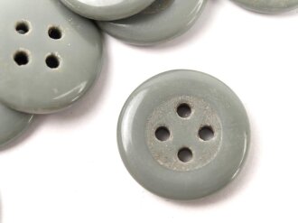 Glasknopf für Feldhemd Wehrmacht, 17mm, sie erhalten...