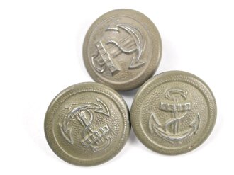 Kriegsmarine, 3 x Knopf für eine Feldbluse der Küstenartillerie , je 21mm