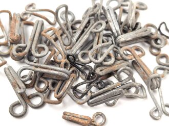 Konvolut Kragenhaken für Mantel und Feldblusen