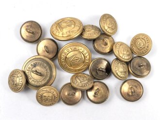 Belgien, Konvolut Knöpfe " LLoyd Royal Belge" 16 und 24mm