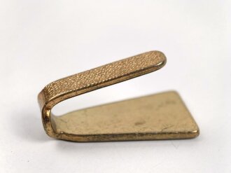 Koppelhaken ( Seiten- oder Rückenhaken ) für eine Parteibluse, vergoldet, sie erhalten ein ( 1 ) Stück