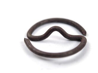 8 x S-Ring für Uniformknöpfe der Wehrmacht. Eisen, leicht angerostet