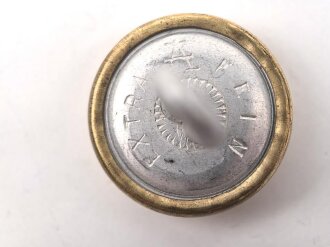 Knopf für einen Mantel mit etwa 15mm langer Öse. Durchmesser 19mm, vergoldate. Sie erhalten ein ( 1 ) Stück