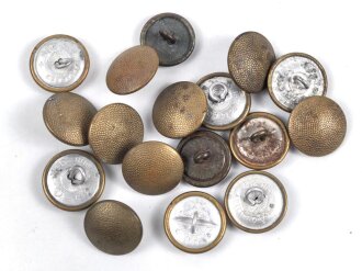 Konvolut 17 x  "dunkelgoldfarbener" Uniformknopf meist 21mm