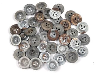 Konvolut 51 Stück Knöpfe für Zeltbahn der Wehrmacht. Gebraucht