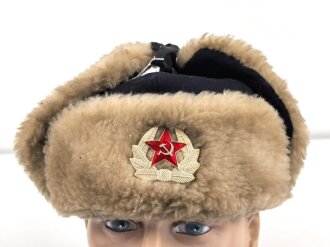 Russland, Winterpelzmütze in gutem Zustand, Kopfgrösse gemessen 58