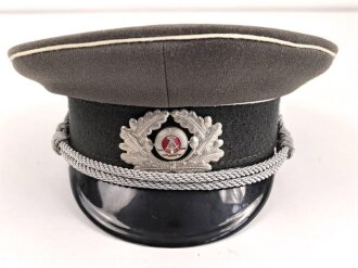 Nationale Volksarmee NVA der DDR, Schirmmütze für einen Offizier der Landstreitkräfte, Kopfgrösse 54, Hergestellt 1977