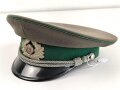 Nationale Volksarmee NVA der DDR, Schirmmütze für einen Offizier der Grenztruppe, Kopfgrösse 57, Hergestellt 1975