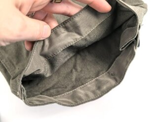 DDR,Jacke und Hose für Angehörige von Kampfgruppen . Guter Zustand