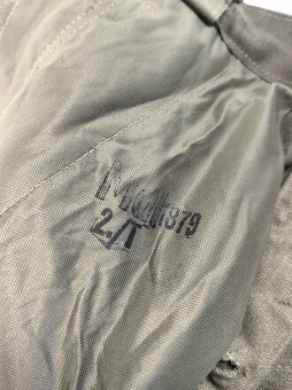 DDR,Jacke und Hose für Angehörige von Kampfgruppen . Guter Zustand