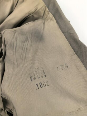 Nationale Volksarmee NVA der DDR, Jacke und Hose für einen Offizier der Landstreitkräfte, Hergestellt 1970, Getragen