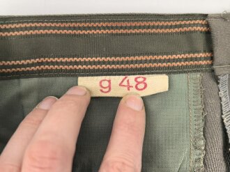 Nationale Volksarmee NVA der DDR, Jacke und Hose für einen Offizier der Landstreitkräfte, Hergestellt 1970, Getragen