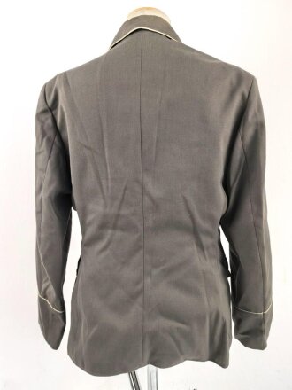 Nationale Volksarmee NVA der DDR, Jacke und Hose für einen Offizier der Landstreitkräfte, Hergestellt 1970, Getragen