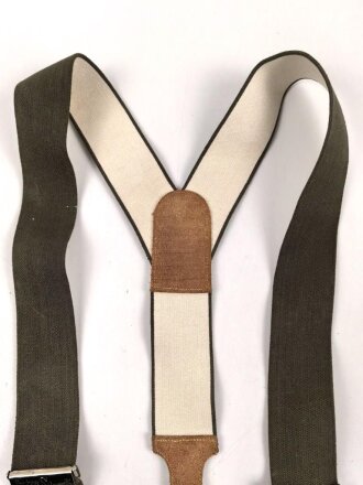 Nationale Volksarmee der DDR, Paar Hosenträger...