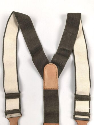 Nationale Volksarmee der DDR, Paar Hosenträger in sehr gutem Zustand
