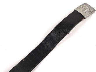 Bundeswehr Koppel mit Schloss. Wohl ungetragenes Stück, Gesamtlänge 102cm