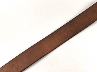 Bundeswehr Koppel mit Schloss. Wohl ungetragenes Stück, Gesamtlänge 102cm