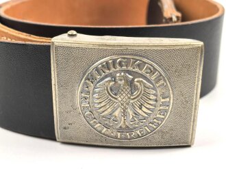 Bundeswehr Koppel mit Schloss. Wohl ungetragenes Stück, Gesamtlänge 93cm