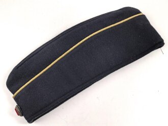 Bundesmarine , Schiffchen für einen Offizier....