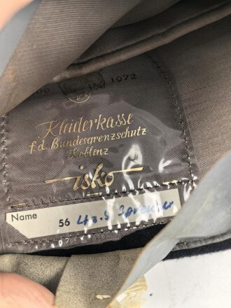 Bundesmarine , Schiffchen für einen Offizier. Kopfgrösse gemessen 54