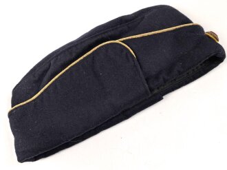 Bundesmarine , Schiffchen in Winterausführung...