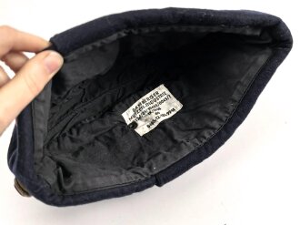 Bundesmarine , Schiffchen in Winterausführung für einen Offizier . Kopfgrösse 60, datiert 1968