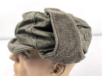 Bundeswehr , Wintermütze oliv, Kopfgrösse 57, datiert 1971, gebraucht