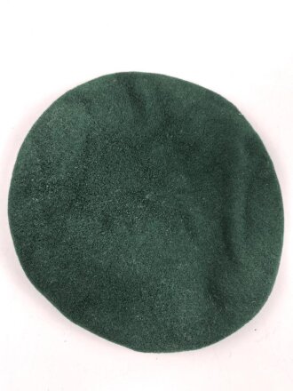 Bundeswehr, Barett für einen Angehörigen der Jägertruppe. Kopfgrösse 57, getragenes Stück