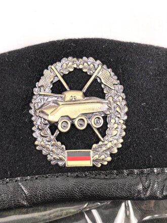 Bundeswehr, Barett für einen Angehörigen der...