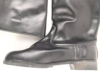 Nationale Volksarmee der DDR, paar Stiefel für Offiziere. Ungetragen, NVA Größe 29 1/ 2 = US 10 = EU 44