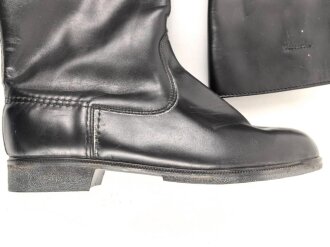 Nationale Volksarmee der DDR, paar Stiefel für Offiziere. Ungetragen, NVA Größe 29 1/ 2 = US 10 = EU 44