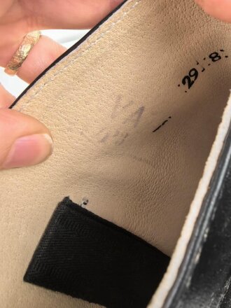 Nationale Volksarmee der DDR, paar Stiefel für Offiziere. Ungetragen,  Ungetragen, NVA Größe 29 = US 9,5 = EU 43,5. Einige Farbflecken ?