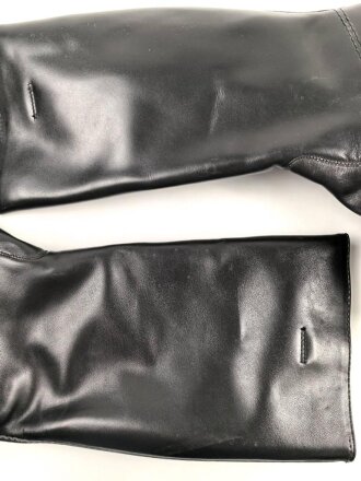 Nationale Volksarmee der DDR, paar Stiefel für Offiziere. Ungetragen,  Ungetragen, NVA Größe 29 = US 9,5 = EU 43,5. Einige Farbflecken ?