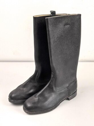 Nationale Volksarmee der DDR, paar Stiefel für Mannschaften. Ungetragen, NVA Größe 29 = US 9,5 = EU 43,5