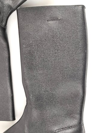 Nationale Volksarmee der DDR, paar Stiefel für Mannschaften. Ungetragen, NVA Größe 29 = US 9,5 = EU 43,5