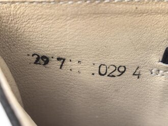 Nationale Volksarmee der DDR, paar Stiefel für Mannschaften. Ungetragen, NVA Größe 29 = US 9,5 = EU 43,5