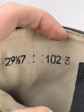 Nationale Volksarmee der DDR, paar Stiefel für Mannschaften. Ungetragen, NVA Größe 29 1/ 2 = US 10 = EU 44