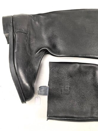 Nationale Volksarmee der DDR, paar Stiefel für Mannschaften. Ungetragen, NVA Größe 29 = US 9,5 = EU 43,5