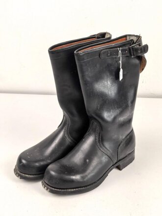 Bundeswehr, Paar Kampfstiefel Modell 1957, getragenes Paar, Sohlenlänge 28,5cm, ungereinigt