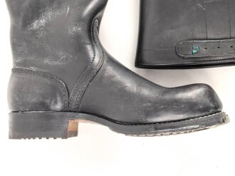 Bundeswehr, Paar Kampfstiefel Modell 1957, getragenes Paar, Sohlenlänge 28,5cm, ungereinigt