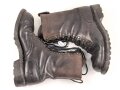 Bundeswehr, Paar Kampfstiefel Modell 1971. Sohlenlänge 31,5cm. Getragenes, ungereinigtes Paar, nicht geschwärzt
