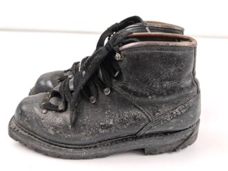 Bundeswehr, Skischuh alter Art, Sohlenlänge 31cm,...